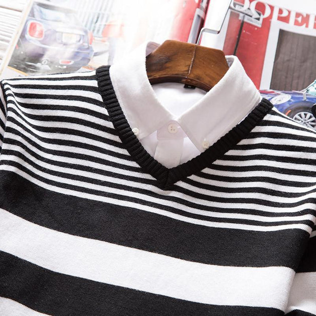 Men's V-Neck Long Sleeved Sweater - TrendSettingFashions