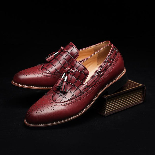 Men's British Brogue Carved Oxfords - TrendSettingFashions