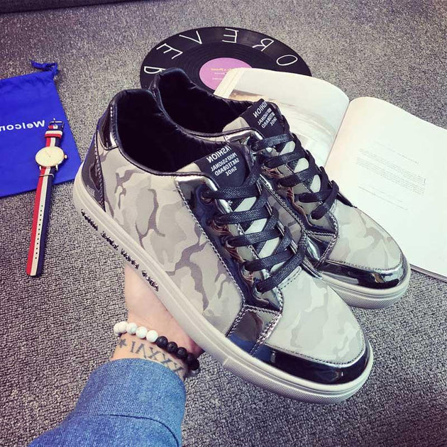 Men's Golden Camo Low Tops - TrendSettingFashions