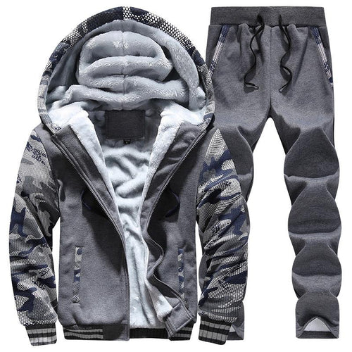 Men's Fleece Camo Tracksuit - TrendSettingFashions 