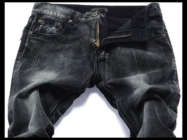 Men Black Colored Stonewashed Jeans - TrendSettingFashions 