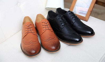 Men's Business Formal Brogue Pointed Toe Carved Oxfords - TrendSettingFashions