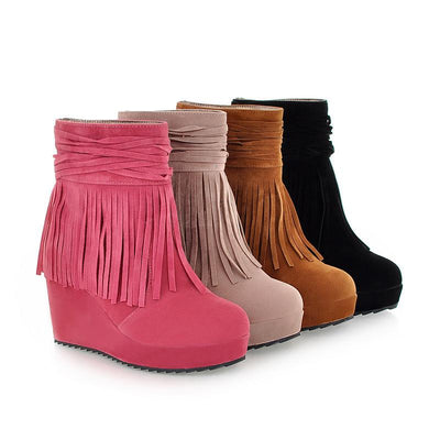 Women's Trendy Autumn/ Winter Slip-On Tassel Boot - TrendSettingFashions 