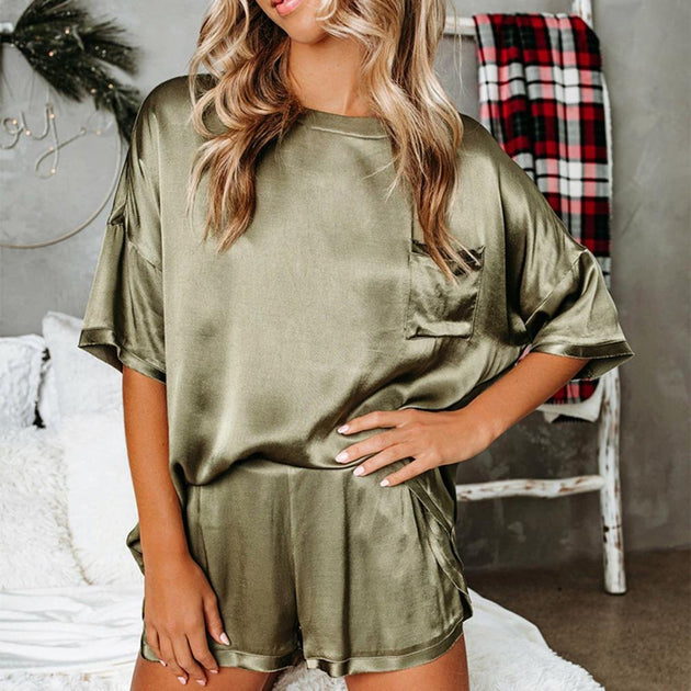 Women's Short Sleeve Top and Shorts Set