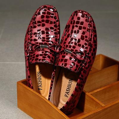 Men's Leather Leopard Printed Loafers - TrendSettingFashions 