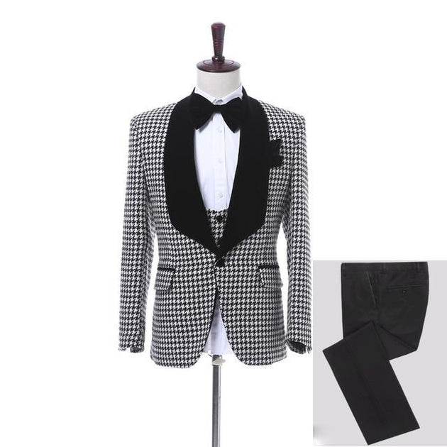 Men's Lapel 3 PieceTux Up To Size 5XL(Jacket+Pants+ Bow Tie+Vest) - TrendSettingFashions 