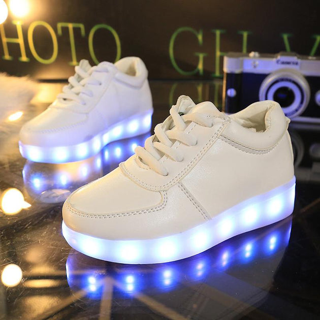 Kids Low Top Led Shoes - TrendSettingFashions 