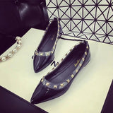 Women's Rivet Style Fashion Flats - TrendSettingFashions 