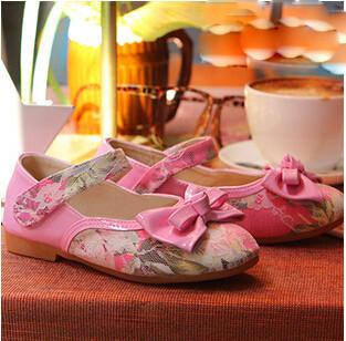 Girls Lace Decoration Flats - TrendSettingFashions 