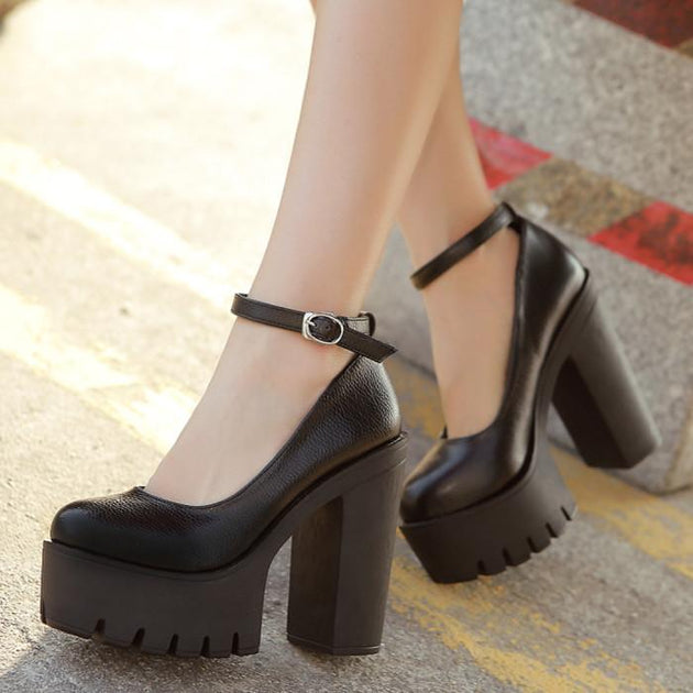 Women's Casual Platform Pumps - TrendSettingFashions 