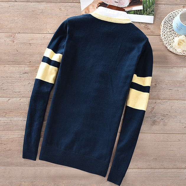 Men's Classic V-neck Sweater - TrendSettingFashions 