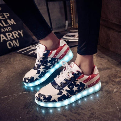 7 colored luminous shoes LED glow sneakers - TrendSettingFashions 