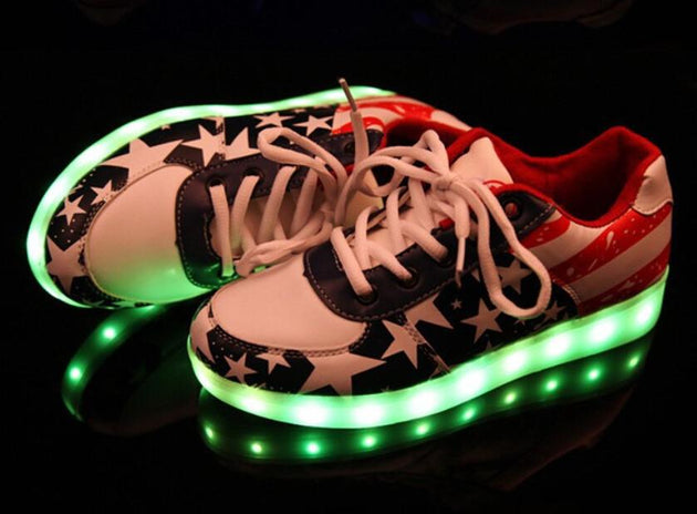 7 colored luminous shoes LED glow sneakers - TrendSettingFashions 